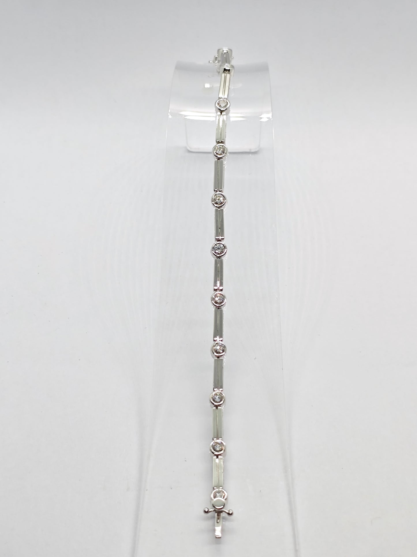 WG Diamond Radiance 203BB