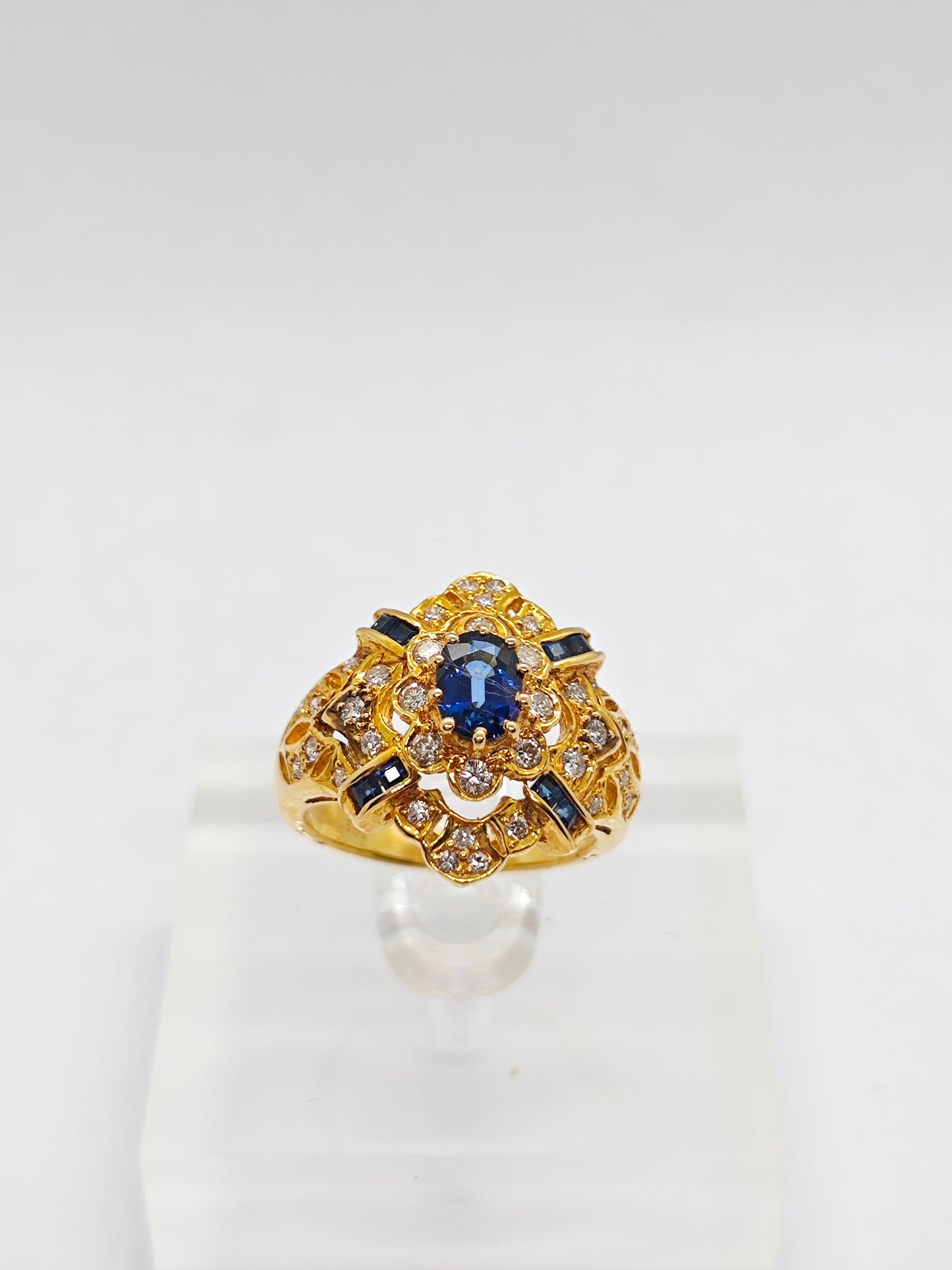 WG Sapphire Celeste 211R