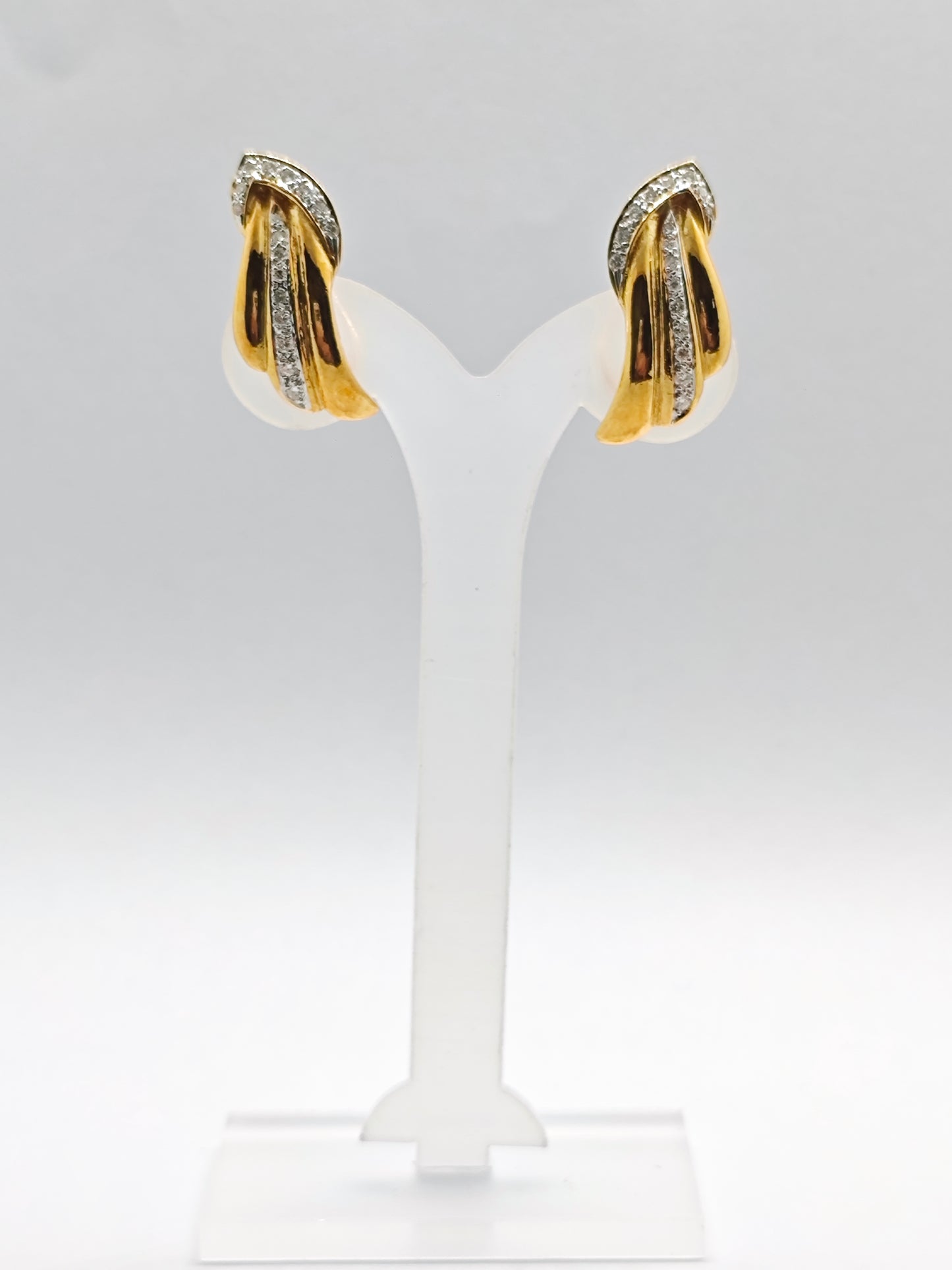 WG Diamond Radiance 218E