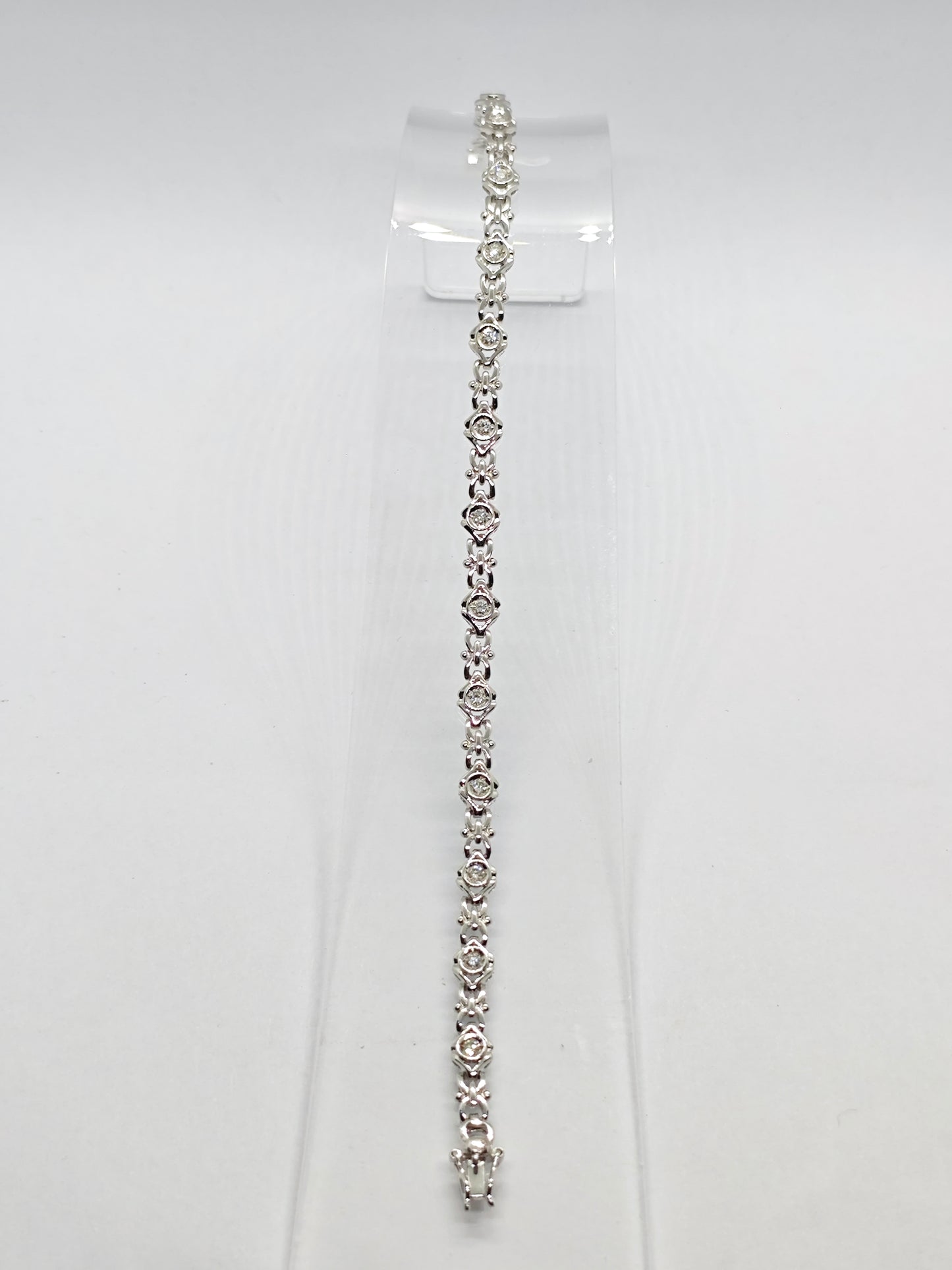 WG Diamond Radiance BB301