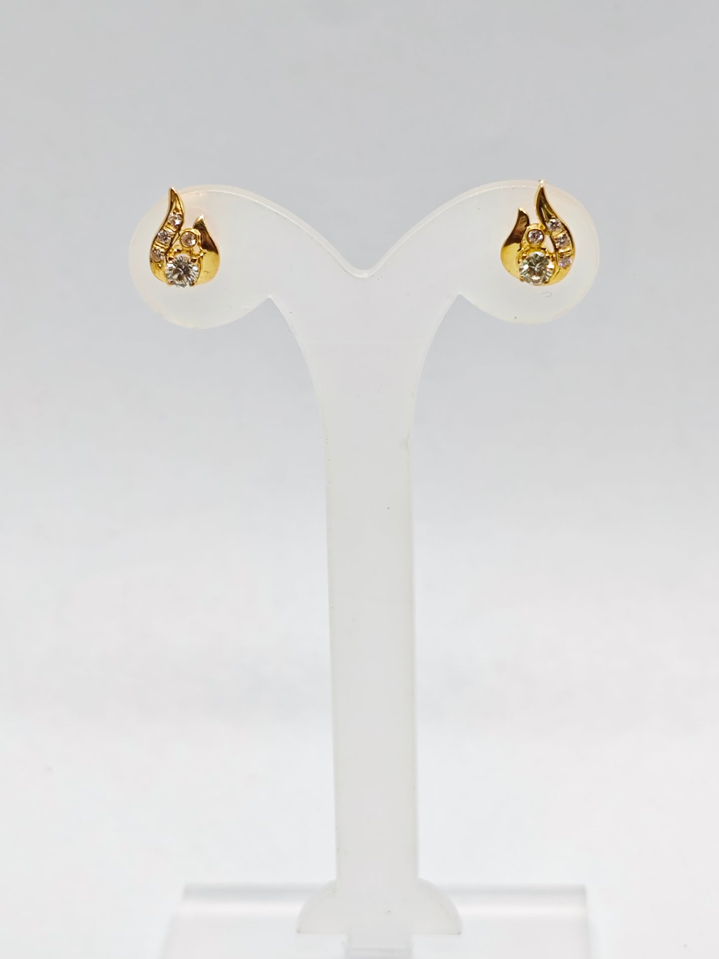 WG Diamond Radiance E68