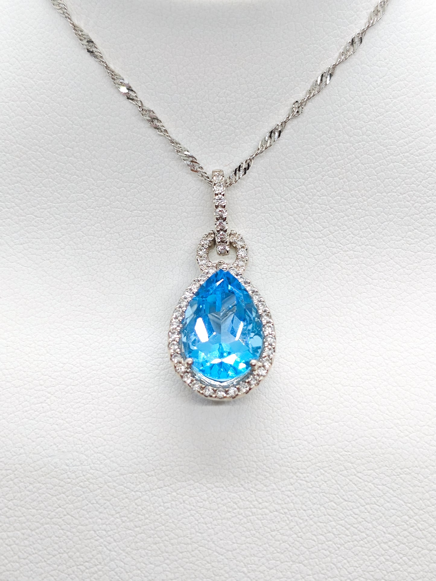 WG Topaz Azure P1163