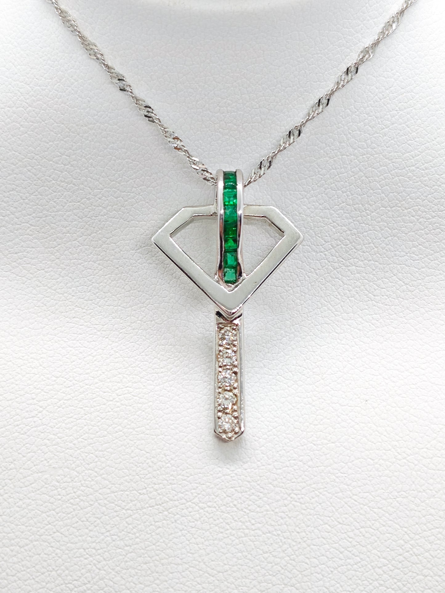 WG Emerald Elegance P797