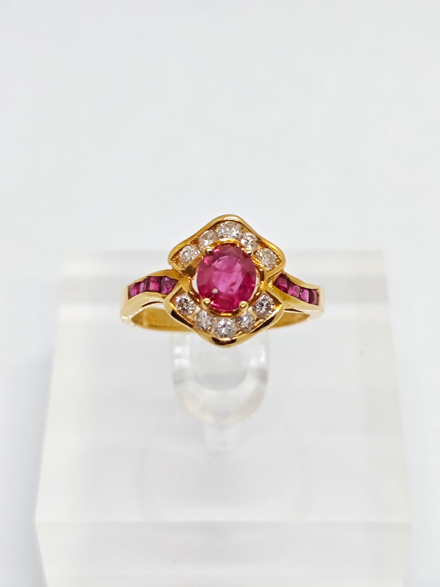 WG Ruby Royale R1148