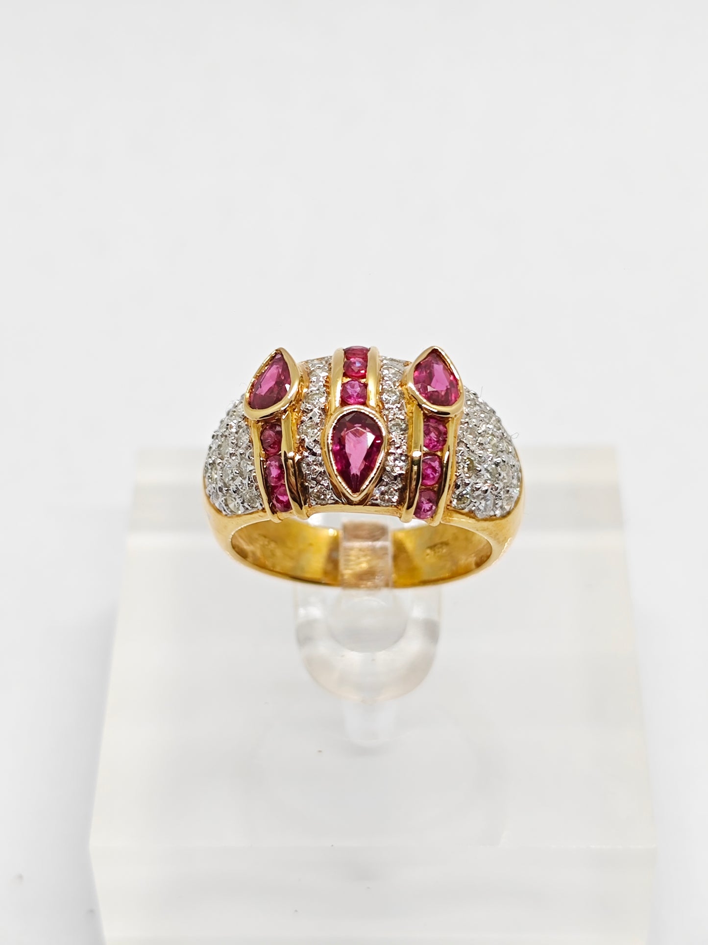 WG Ruby Royale R1974