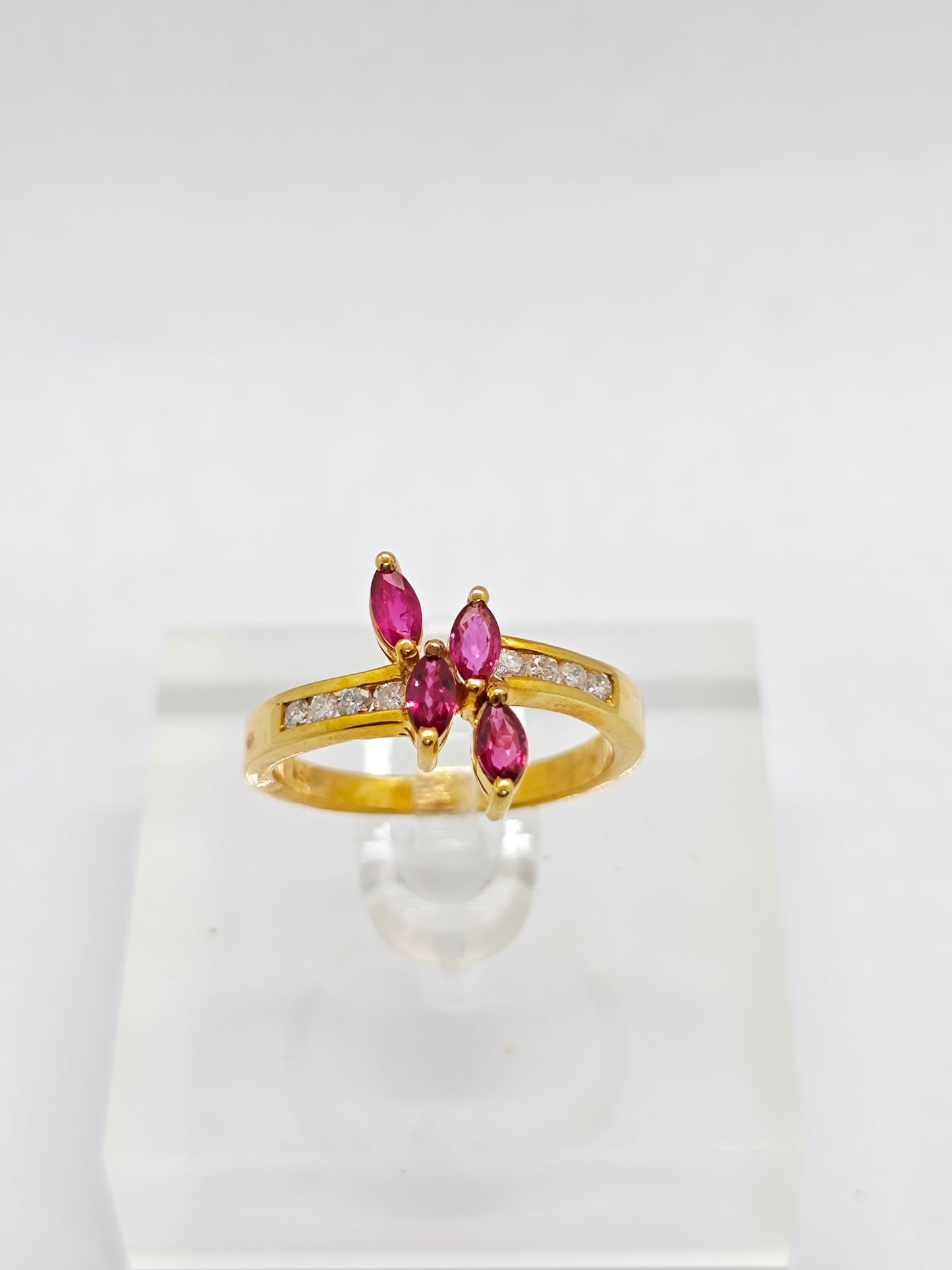 WG Ruby Royale R2007