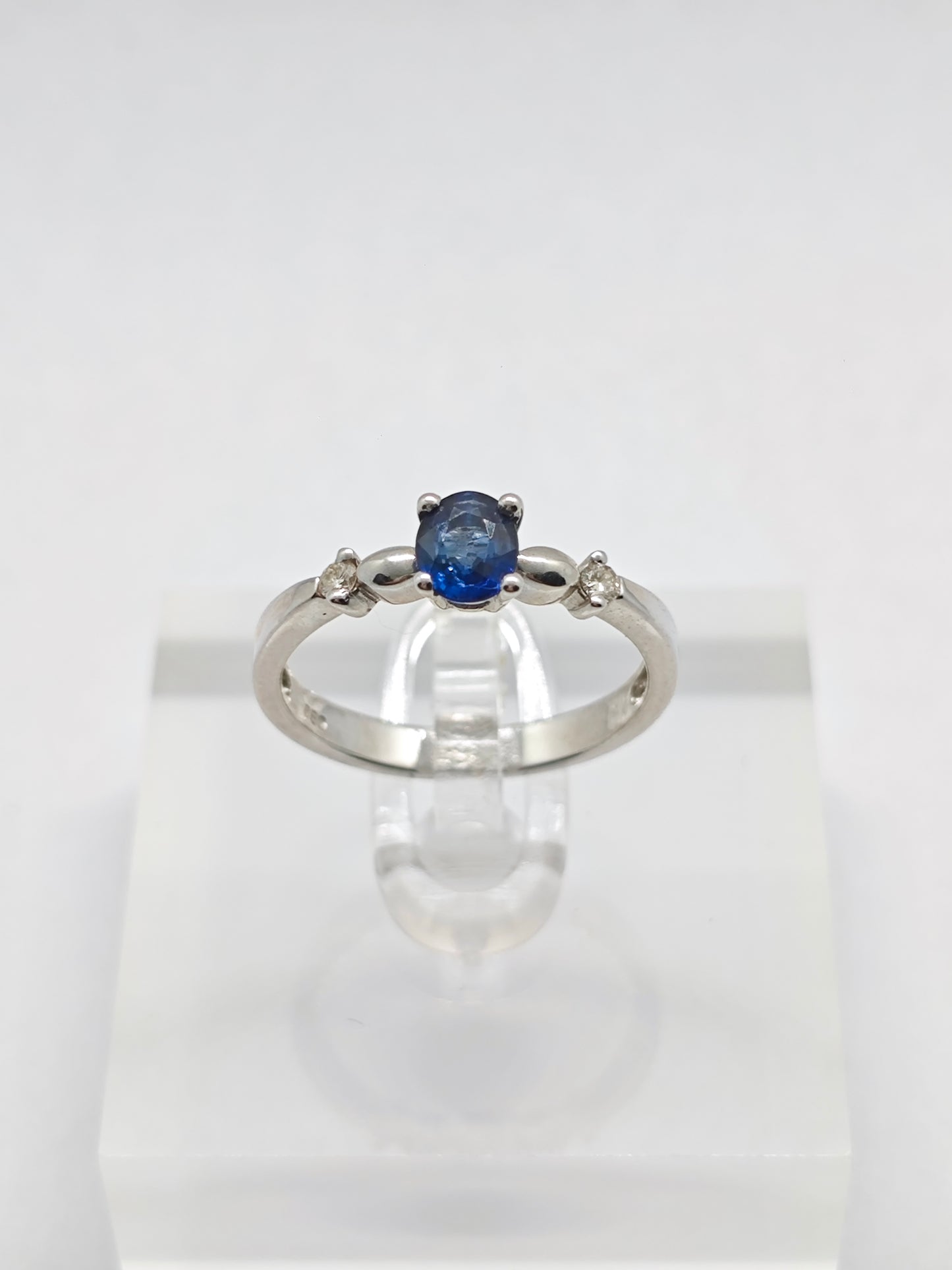 WG Sapphire Celeste R2758