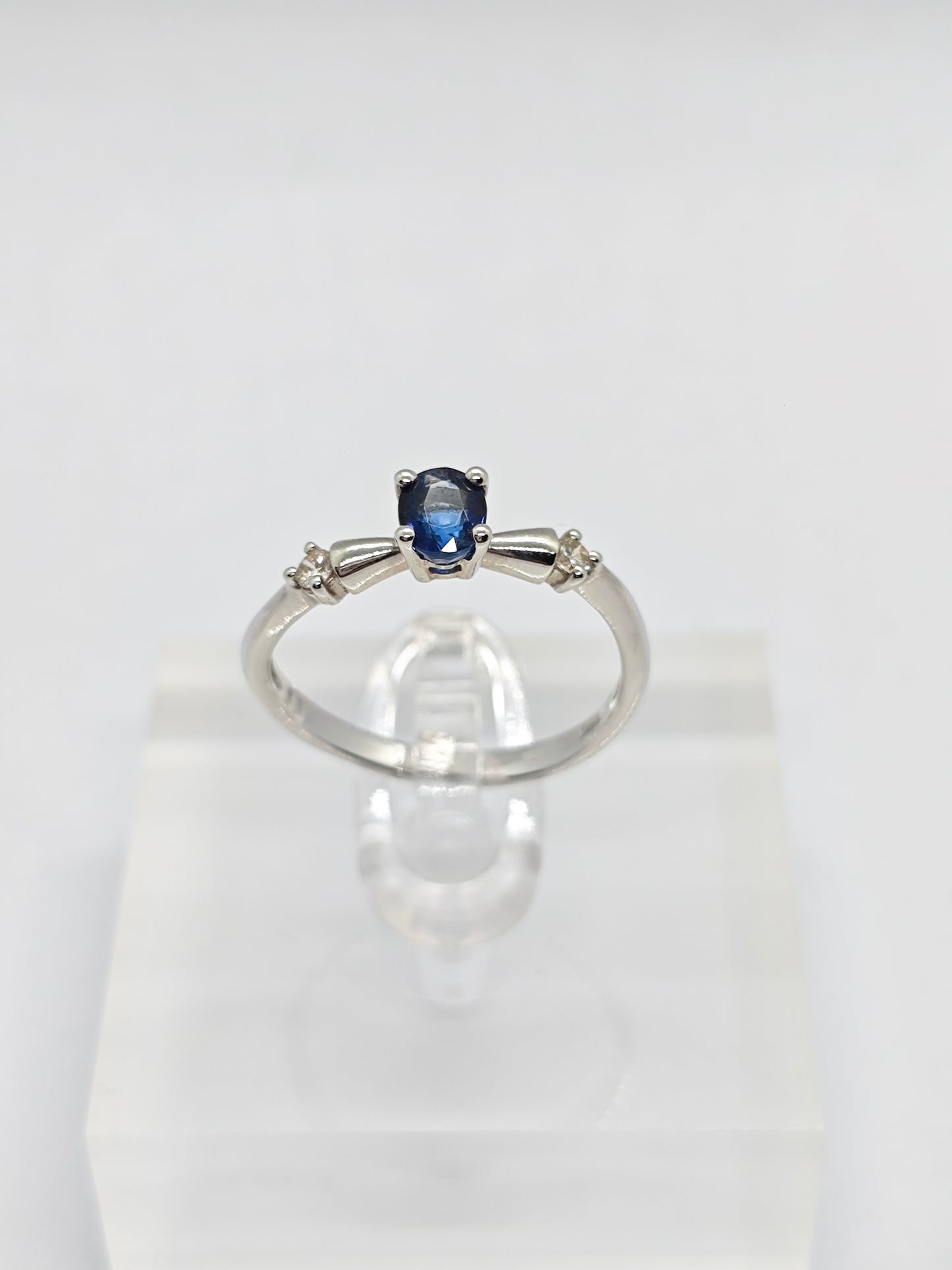 WG Sapphire Celeste R2760