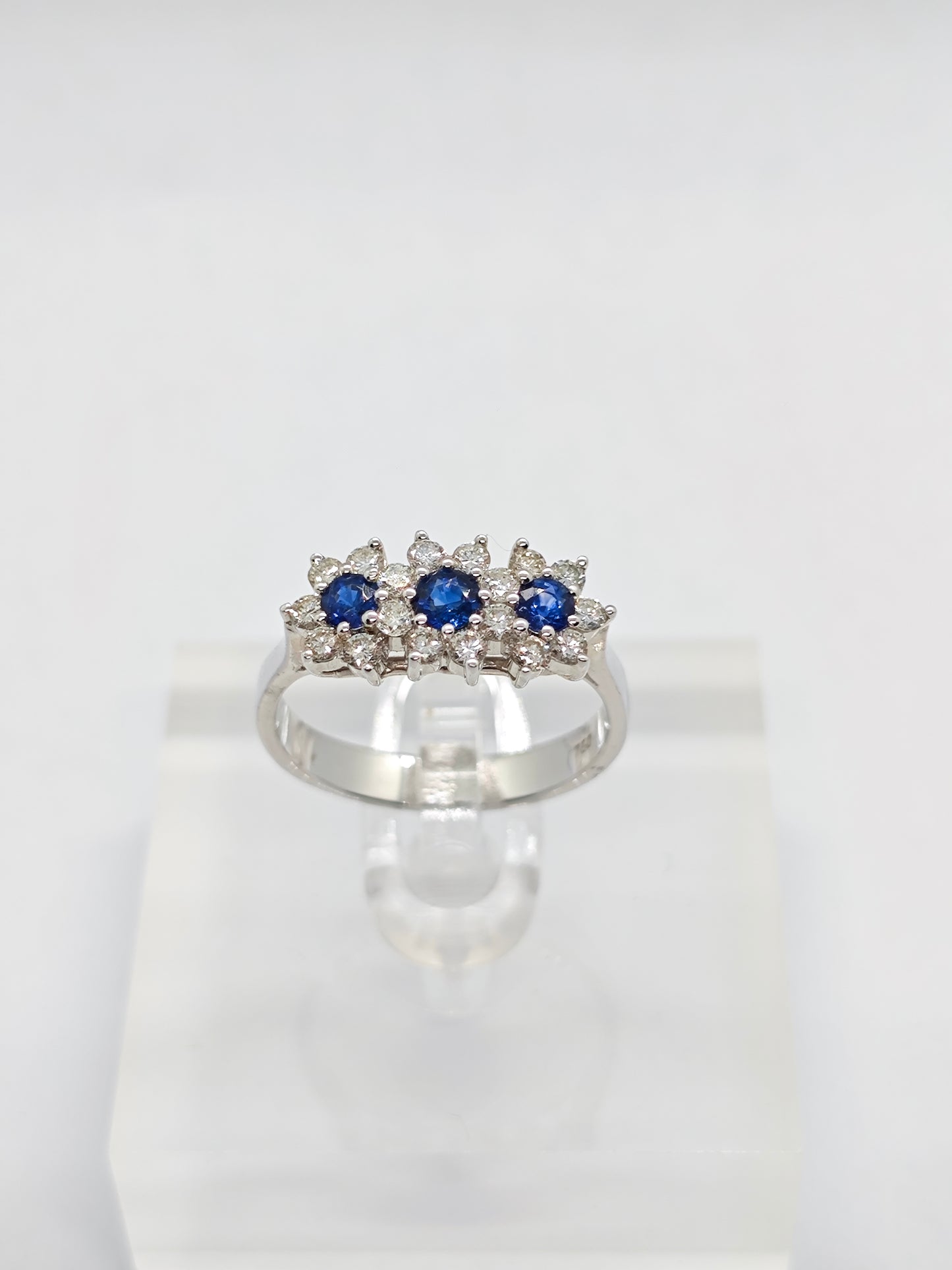 WG Sapphire Celeste R2814