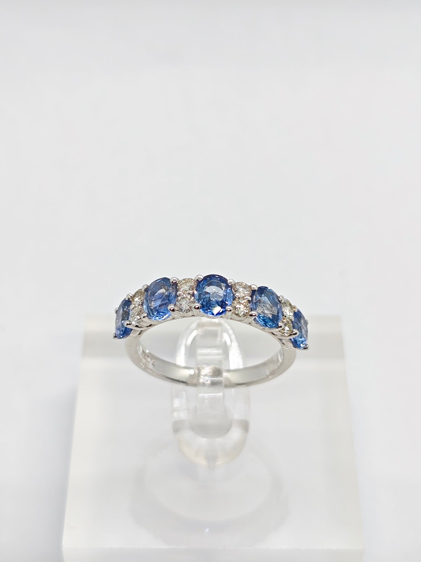 WG Sapphire Celeste R3499