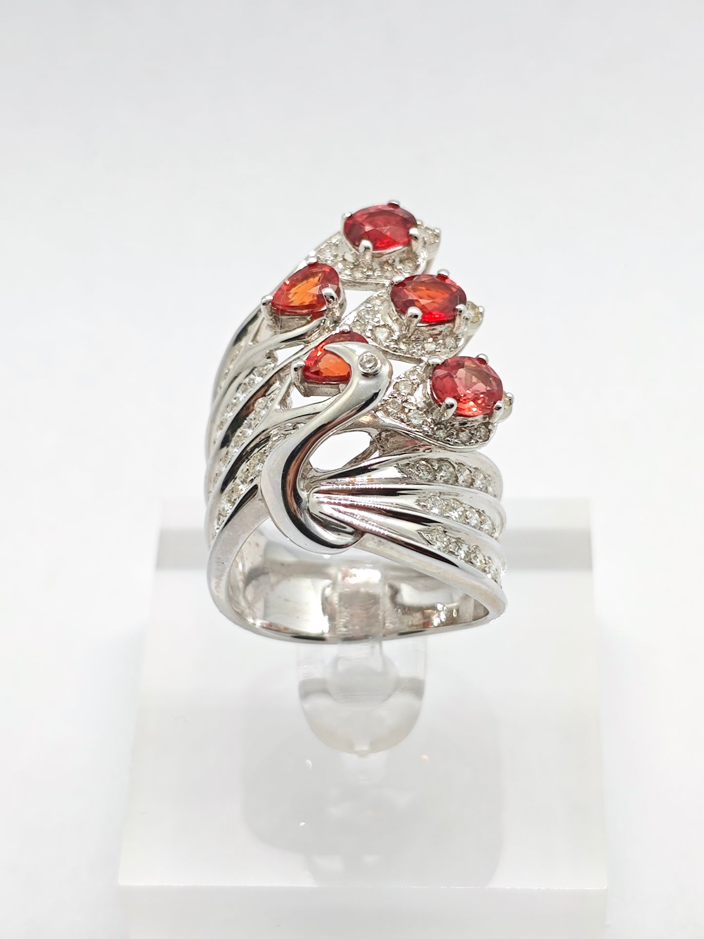 WG Sapphire Amber R3564