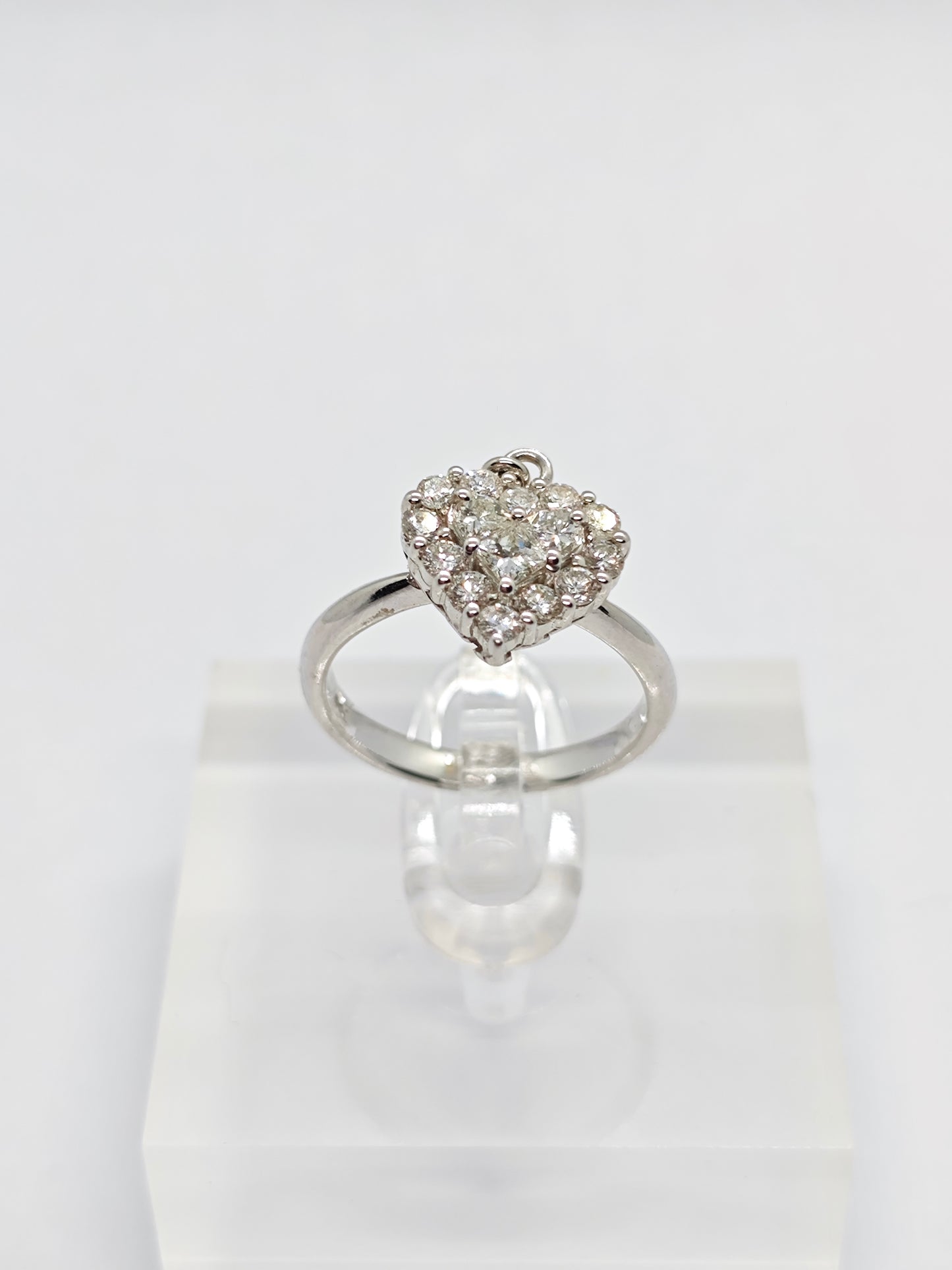 WG Diamond Radiance R3566