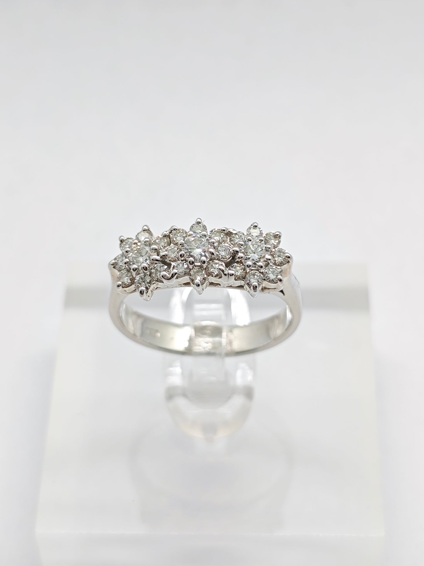 WG Diamond Radiance R4073