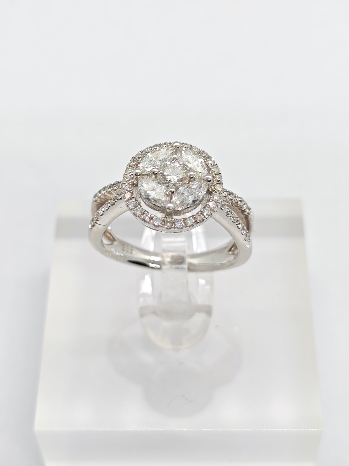 WG Diamond Radiance R4180