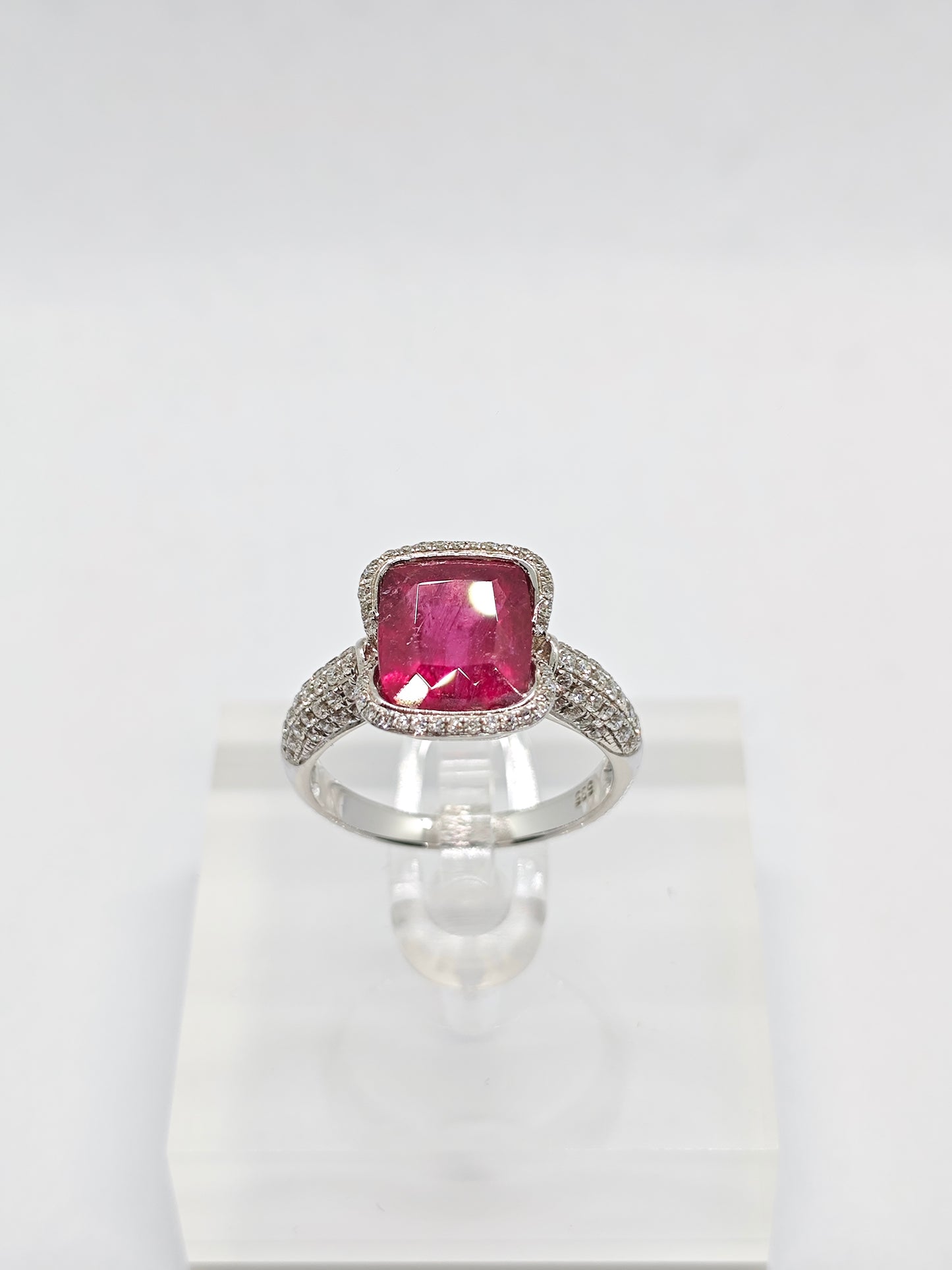 WG Tourmaline Passion R4219