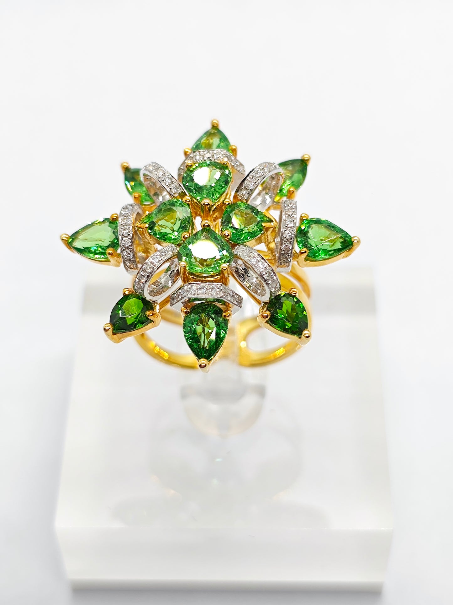 WG Garnet Essence R4242