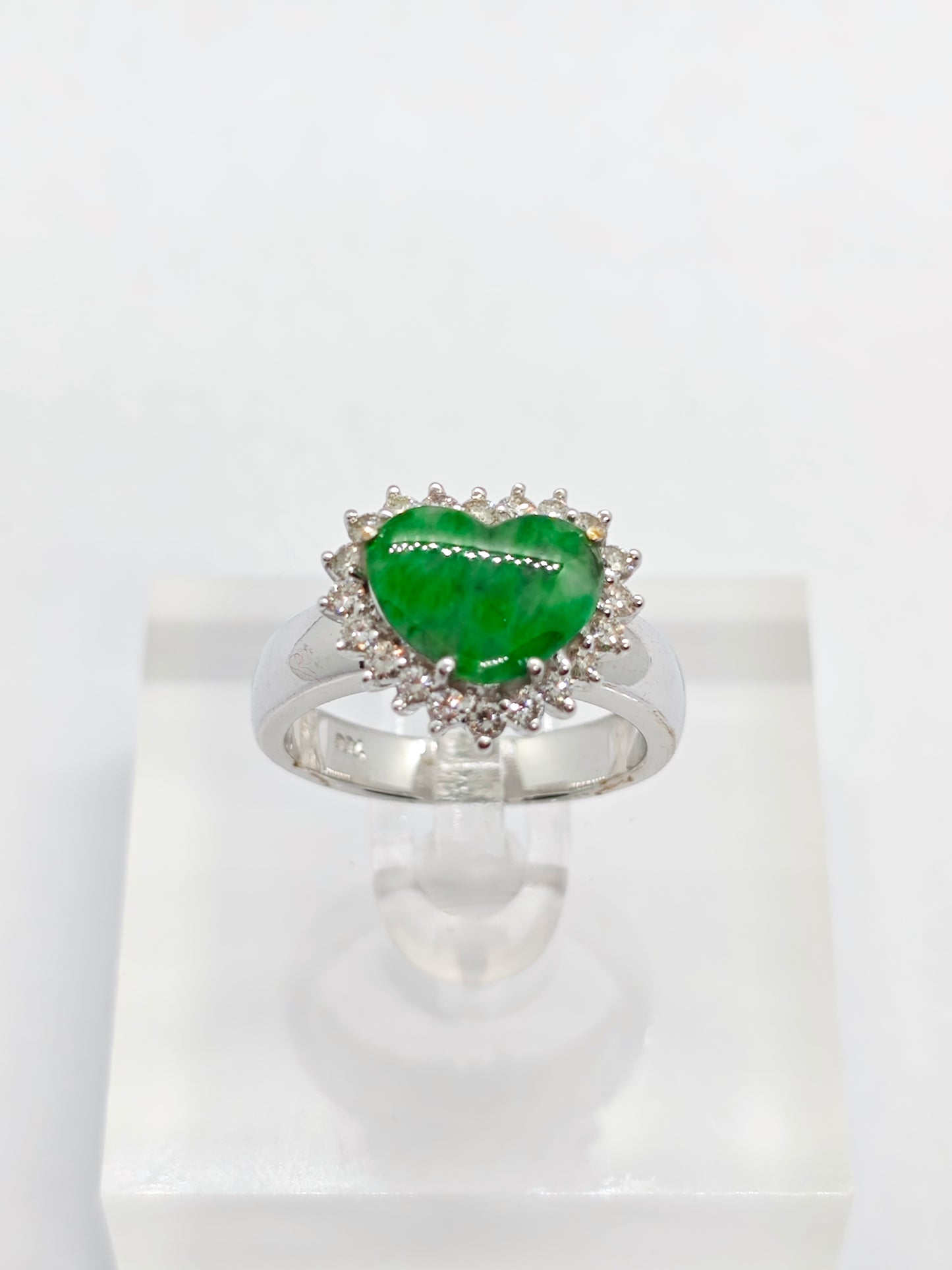 WG Jade Harmony R4449