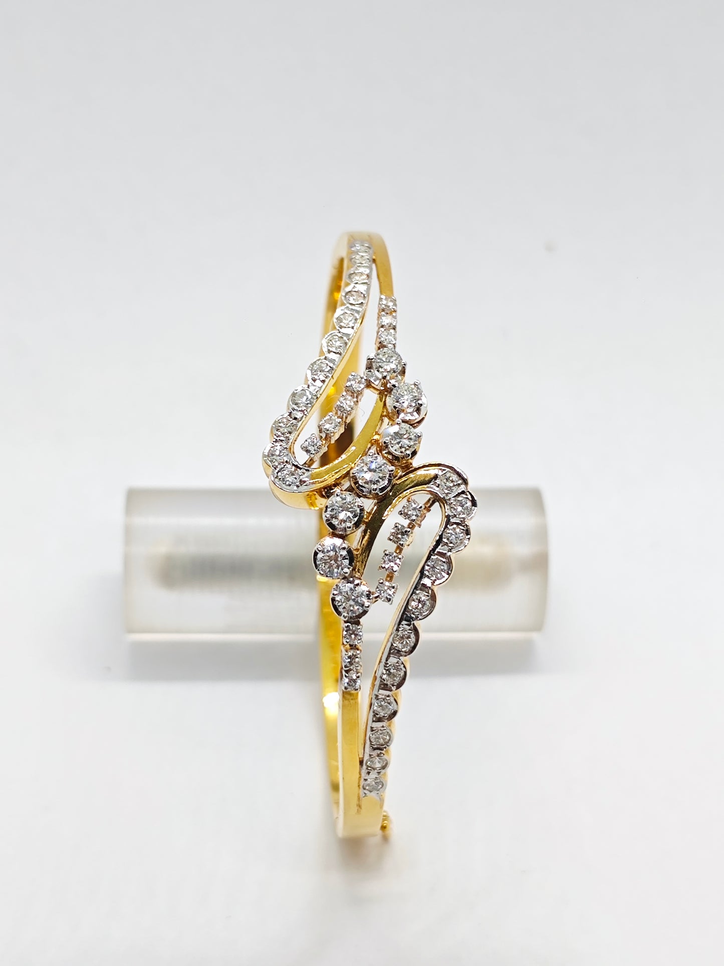 WG Diamond Radiance B252