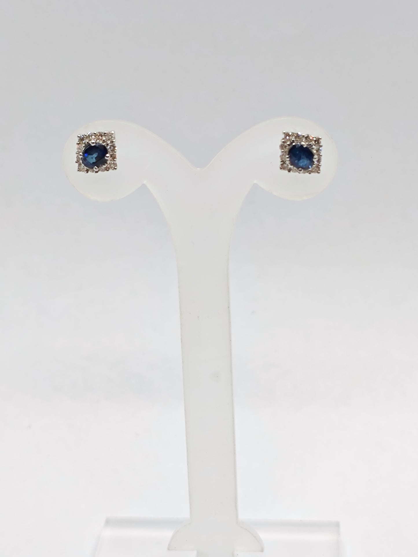 WG Sapphire Celeste E500