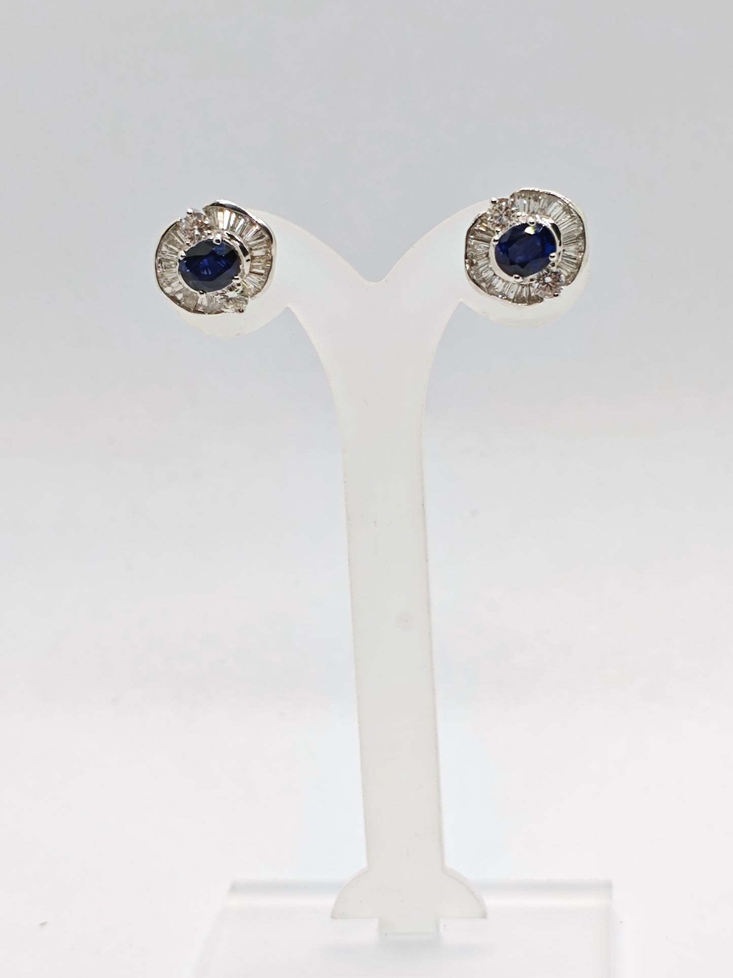 WG Sapphire Celeste E825