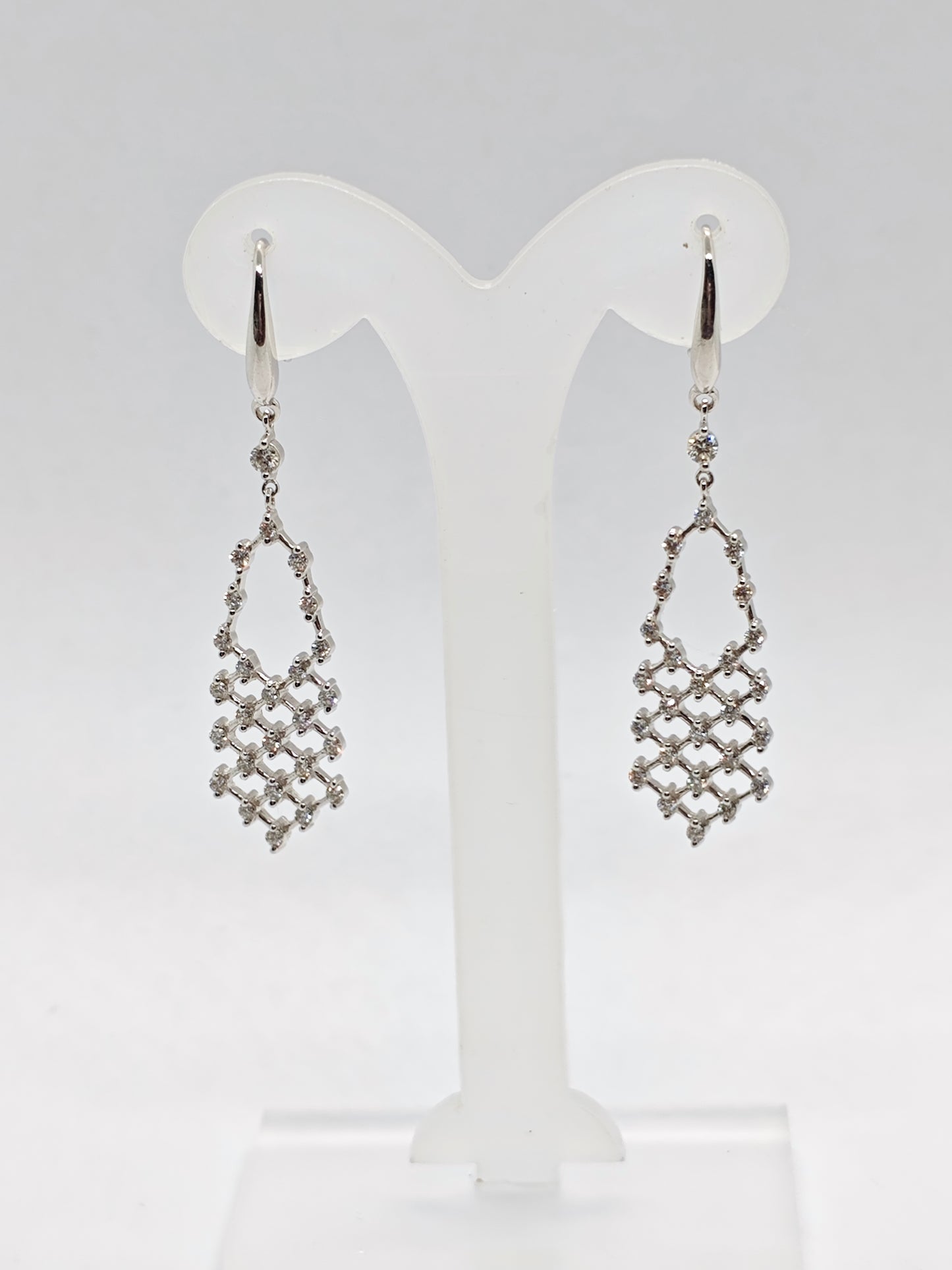 WG Diamond Radiance E858