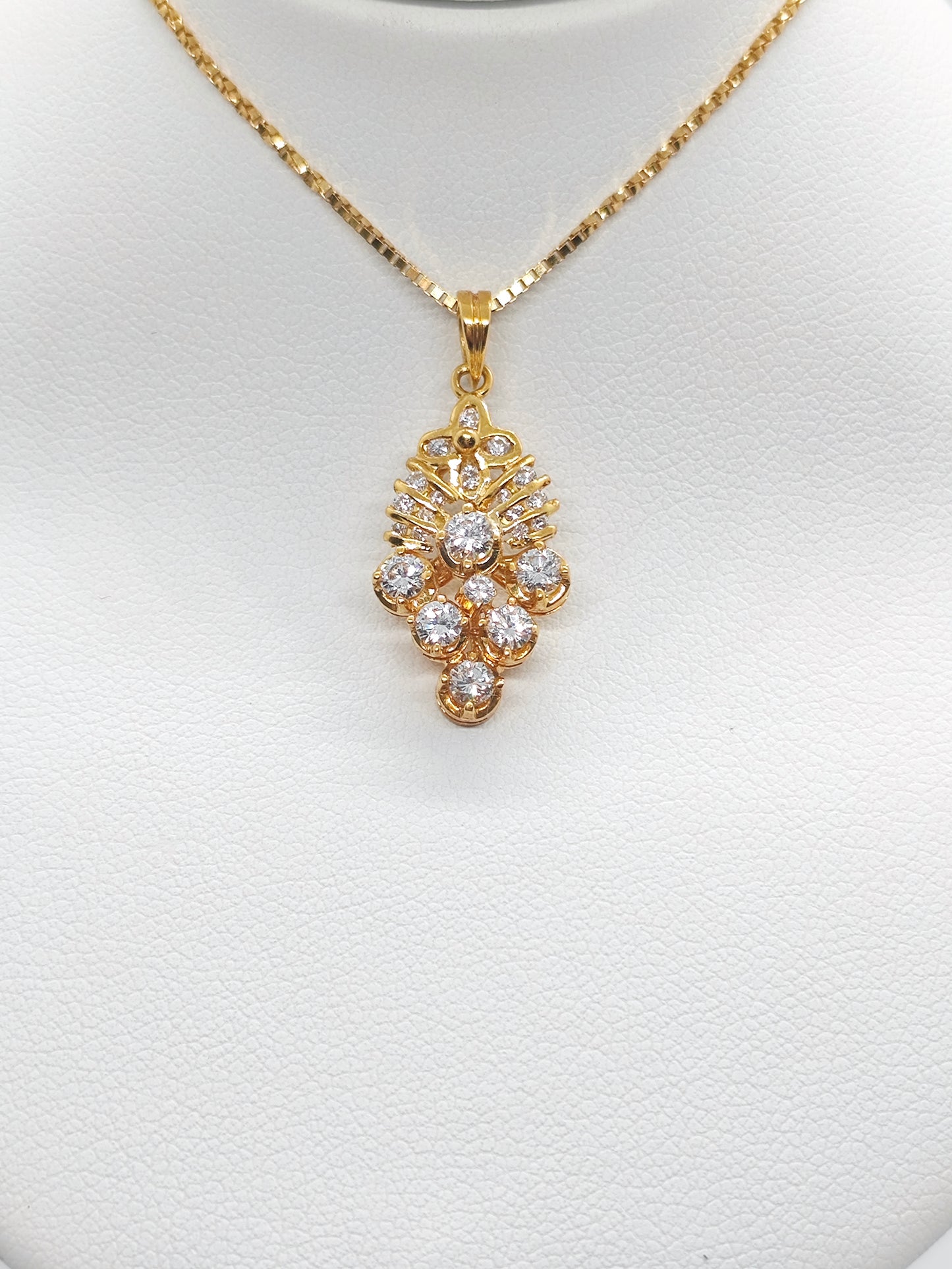 WG Diamond Radiance P1023