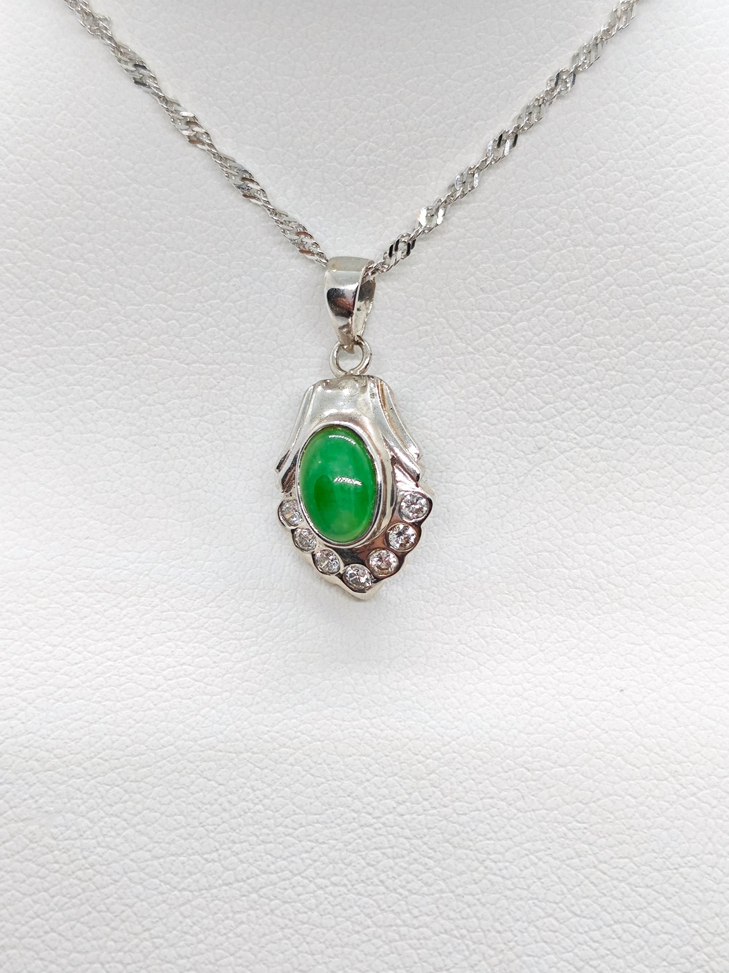 WG Jade Harmony P1033