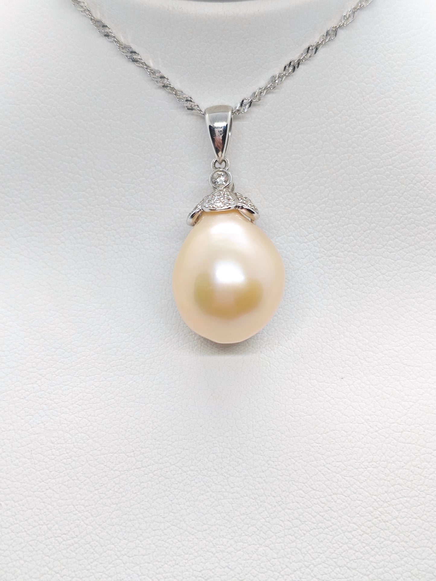 WG Pearl Lustre P1134