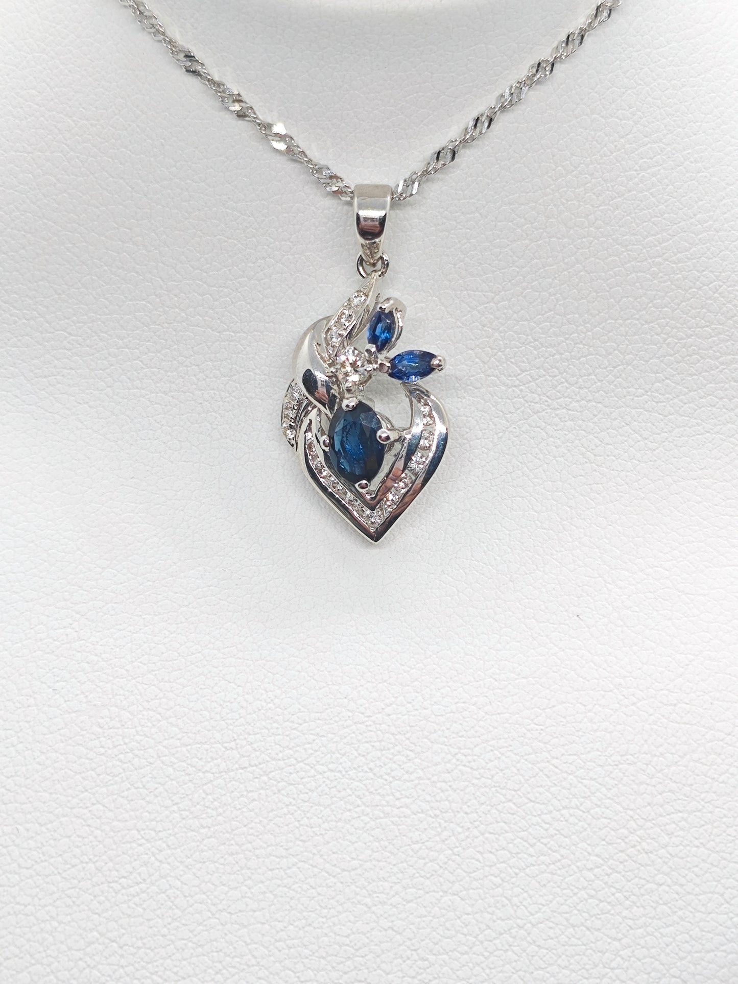 WG Sapphire Celeste P208