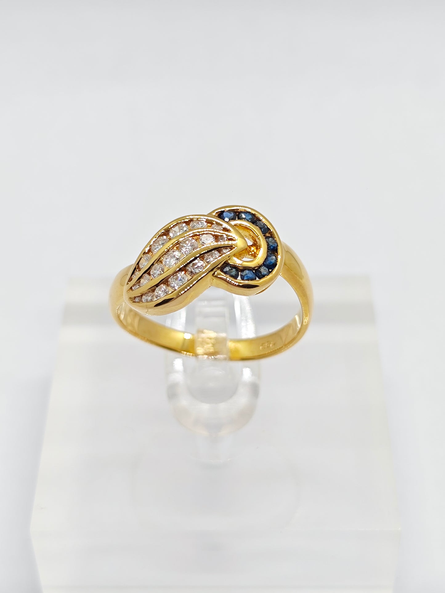 WG Sapphire Celeste R1203