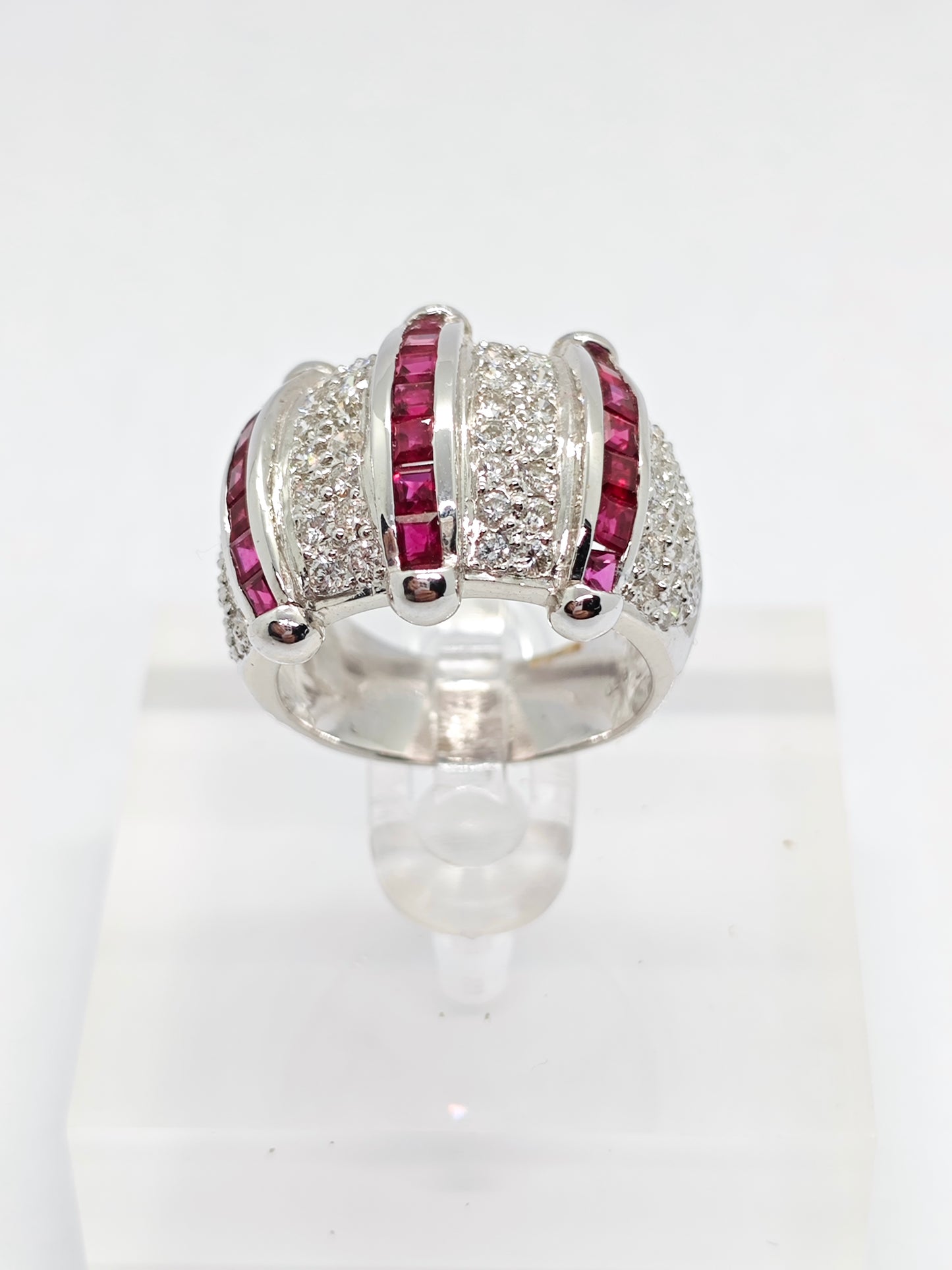 WG Ruby Royale R1578