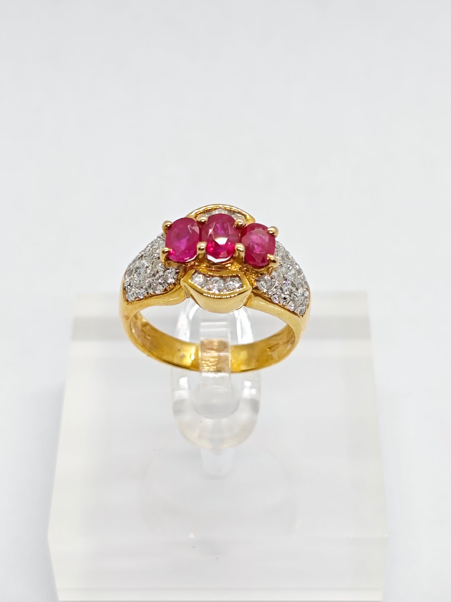 WG Ruby Royale R1842