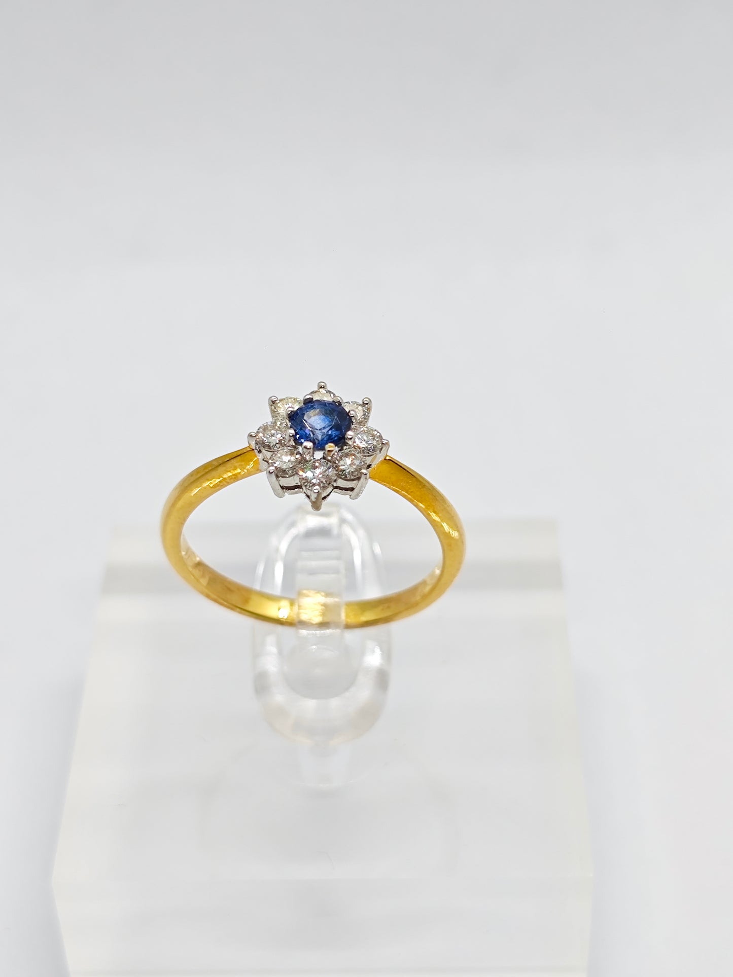 WG Sapphire Celeste R2919