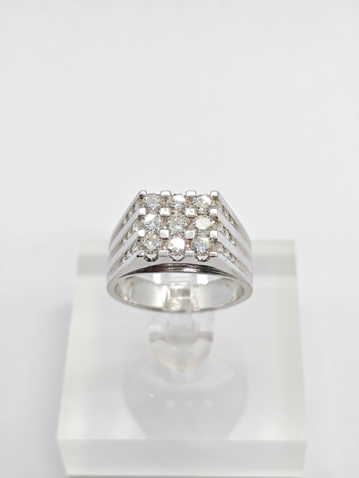 WG Diamond Radiance R3300