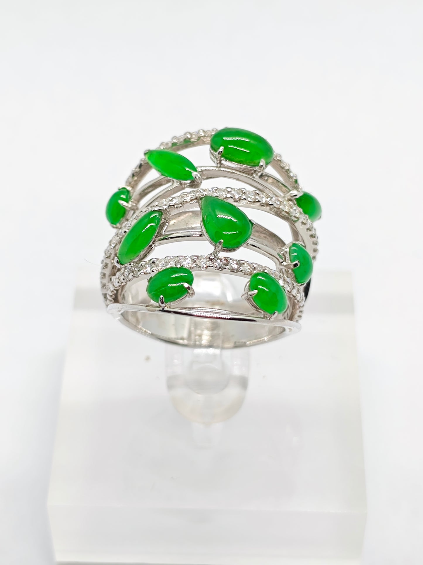 WG Jade Harmony R3656