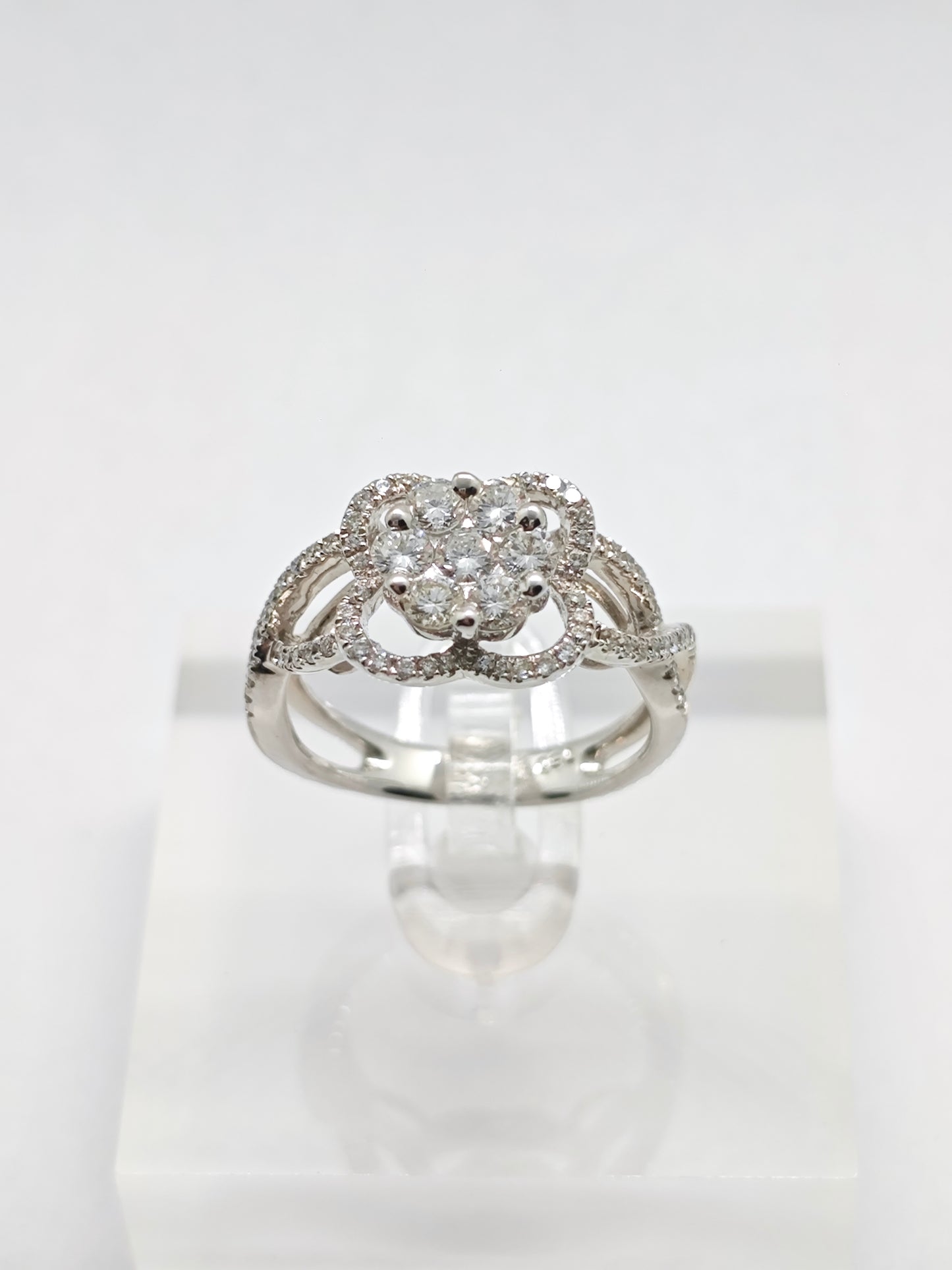 WG Diamond Radiance R3773