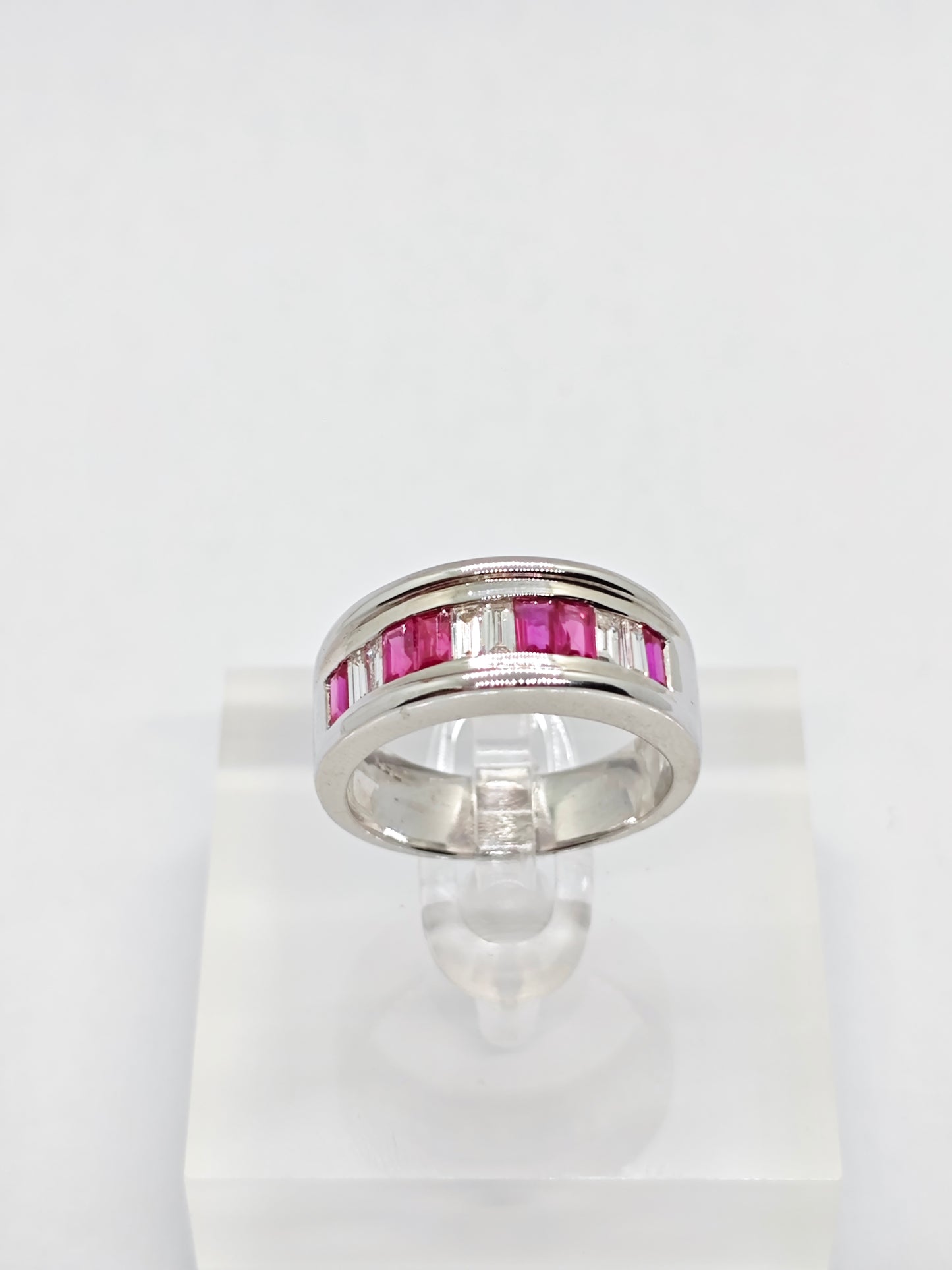 WG Ruby Royale R3865