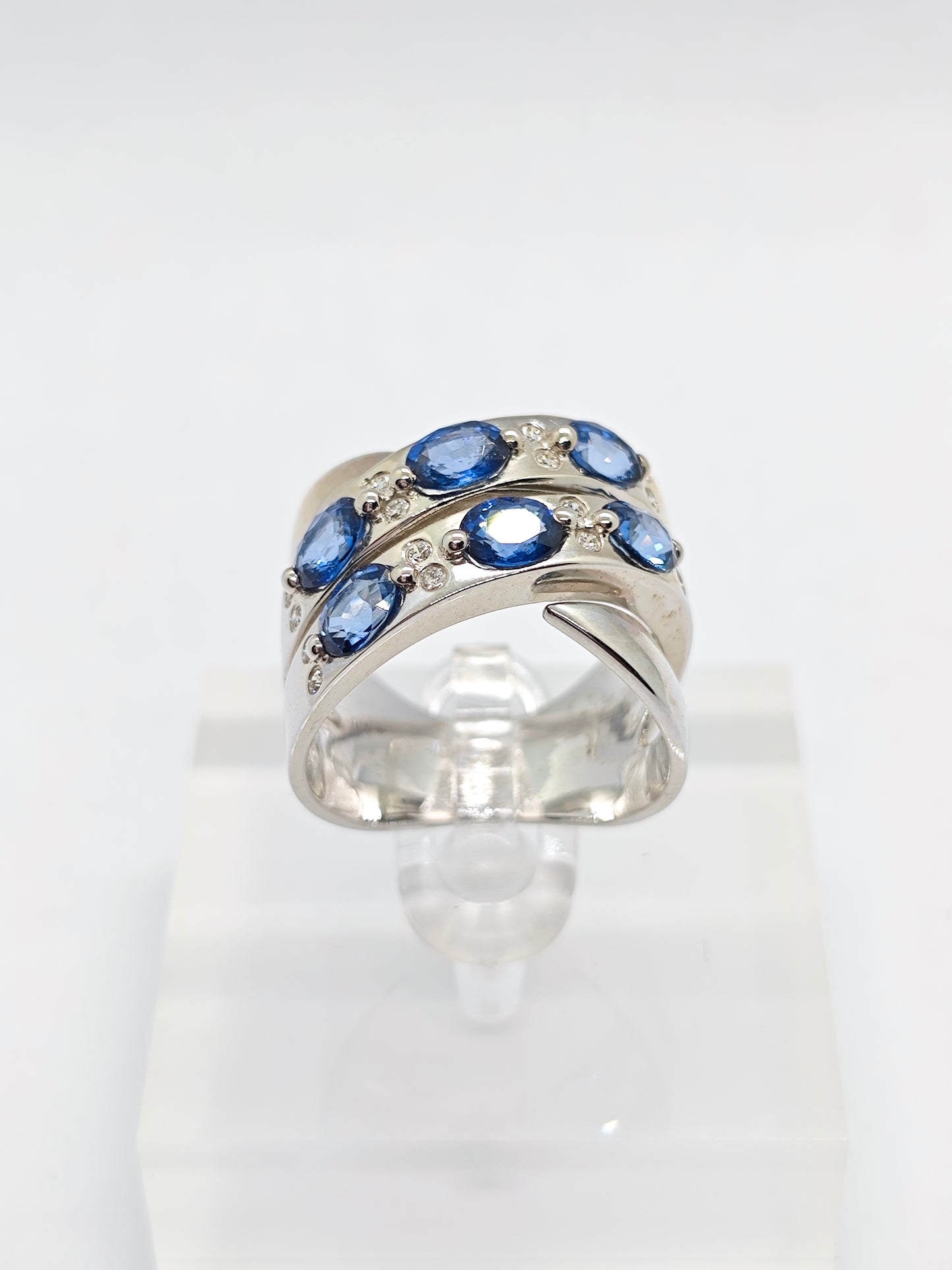 WG Sapphire Celeste R4027