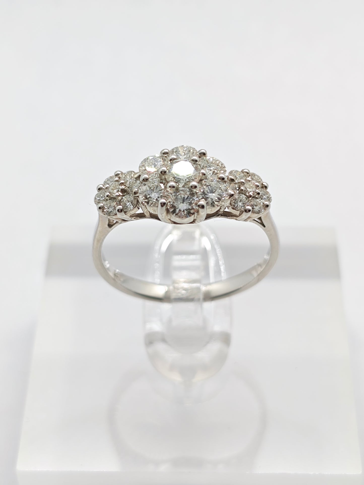 WG Diamond Radiance R4075