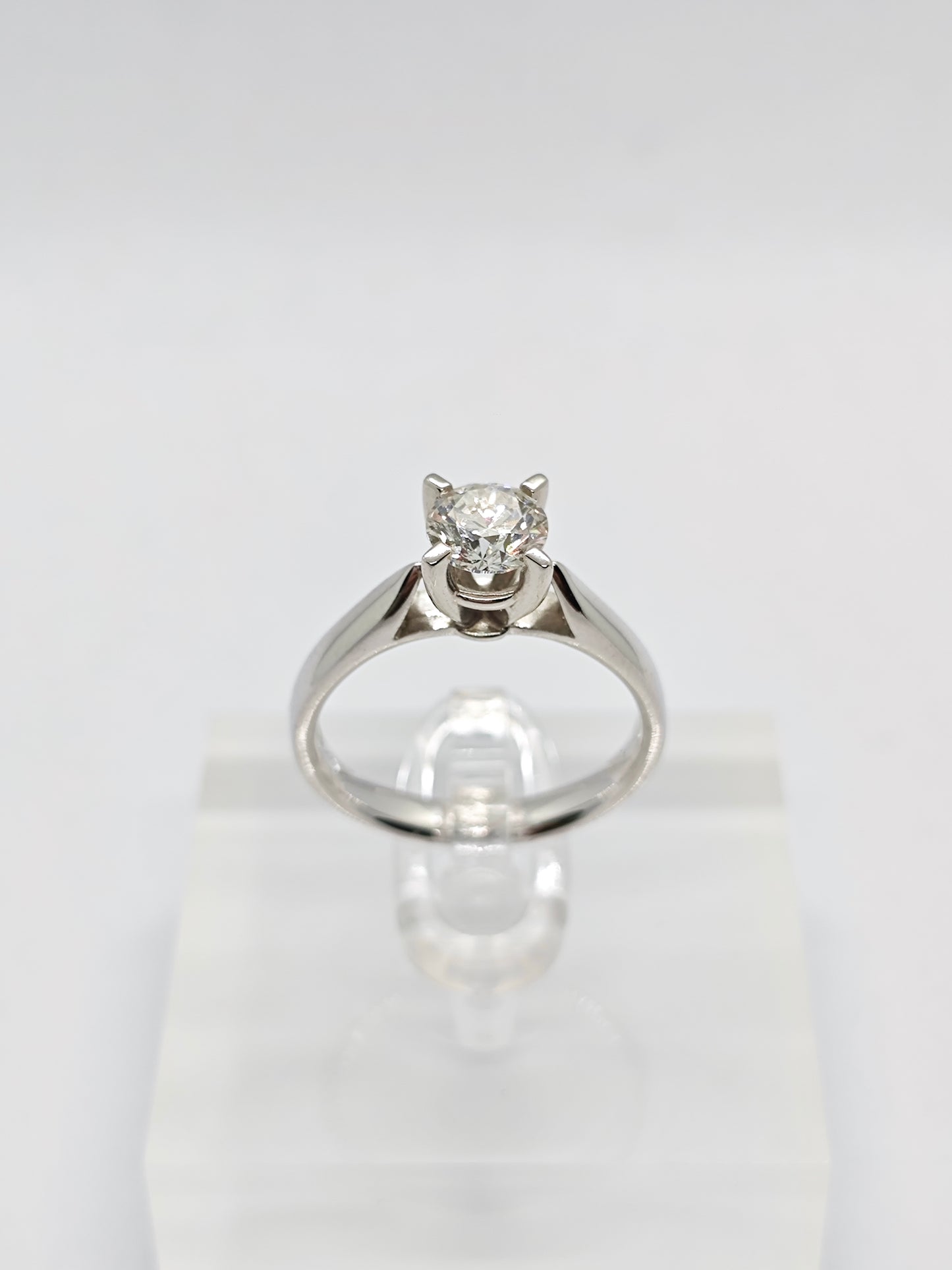 WG Diamond Radiance R4321