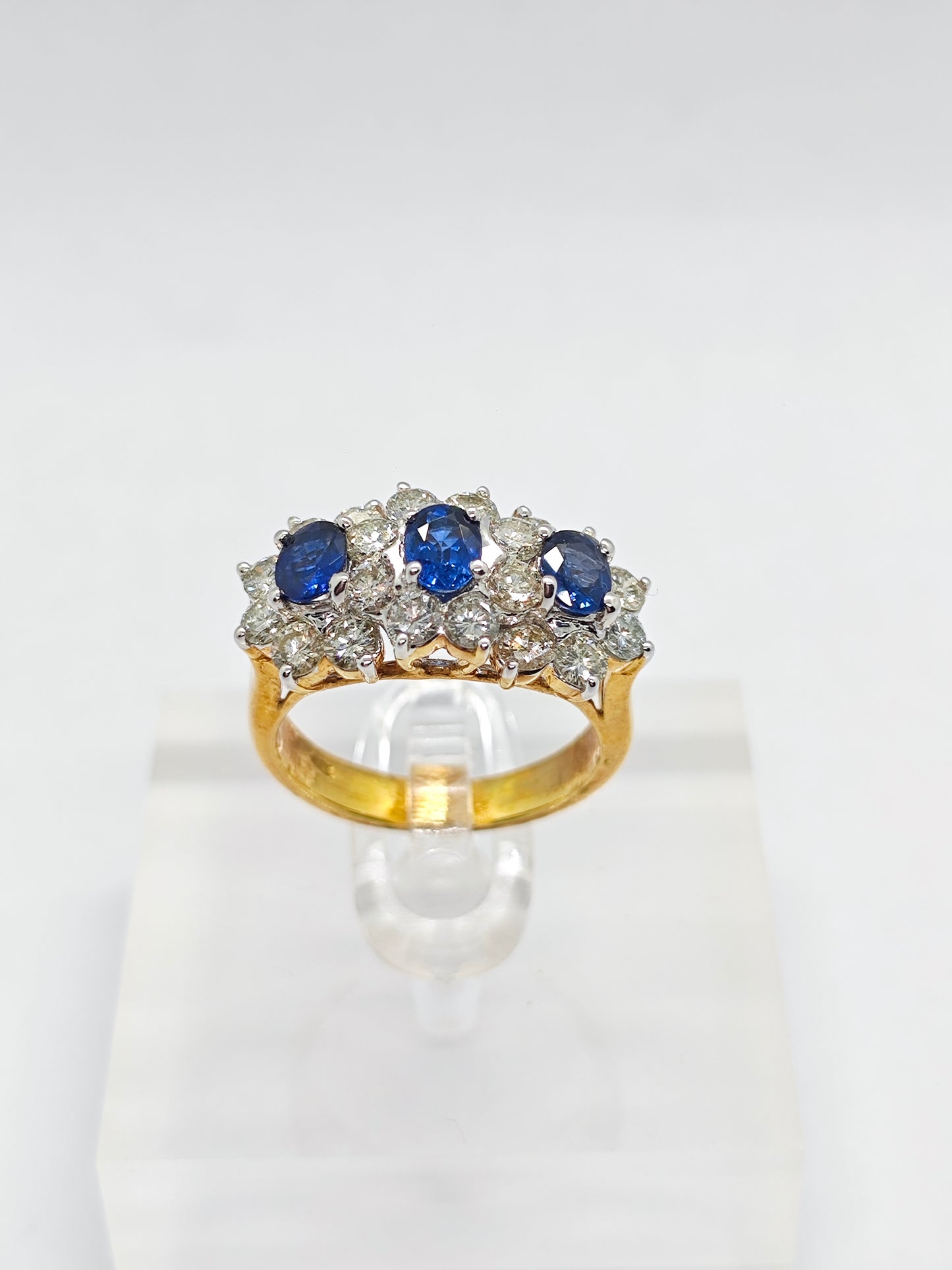 WG Sapphire Celeste R4429